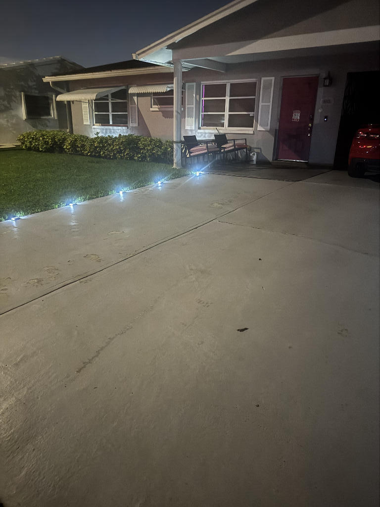 6005 Northwest 68th Avenue Tamarac, FL 33321 - Photo 2 of 14 41953_69c154a3a3ee5_03.23.2026_image-2