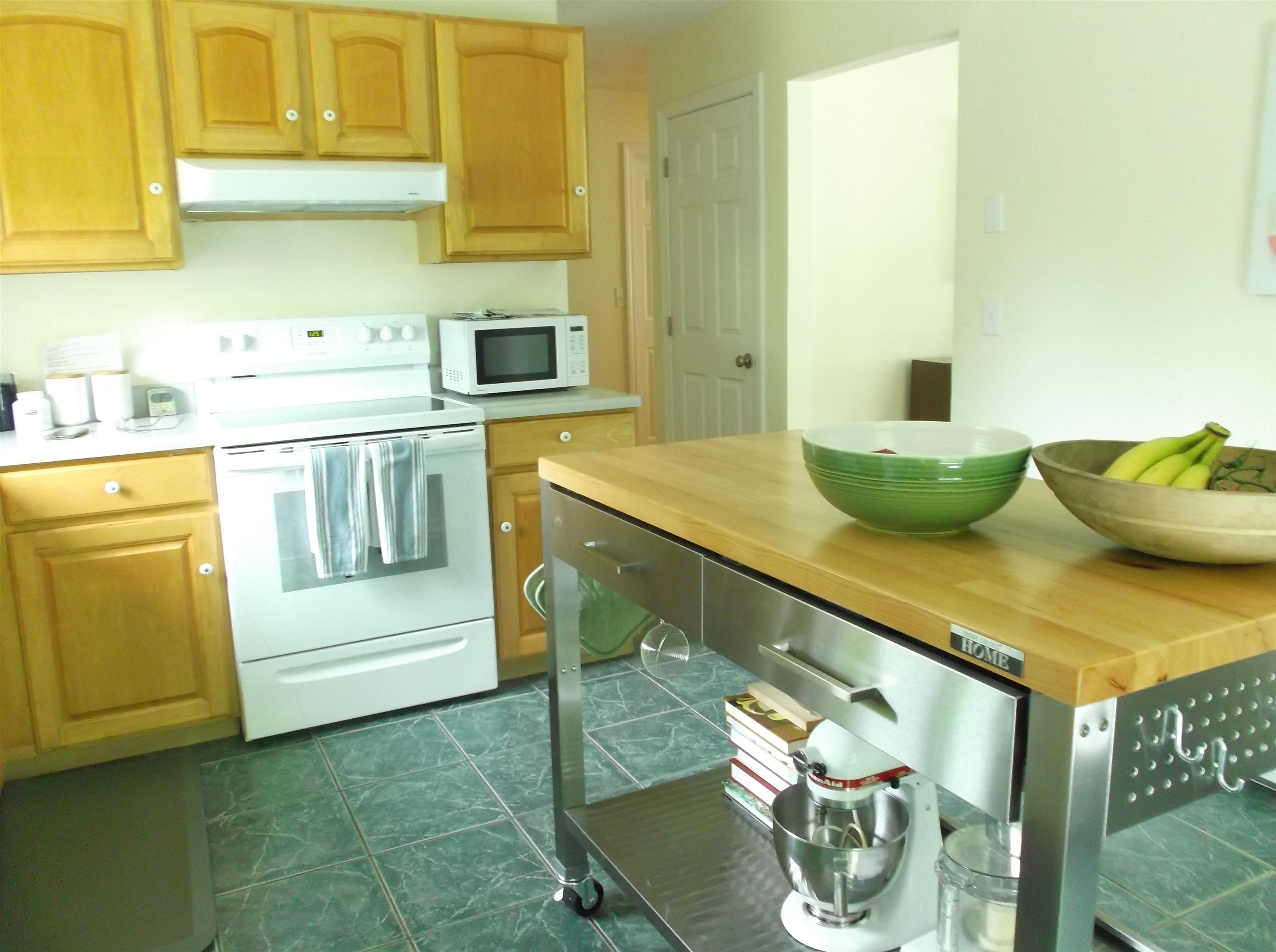2222 Ferry Road Charlotte, VT 05445 - Photo 10 of 29 Gallery Image 10