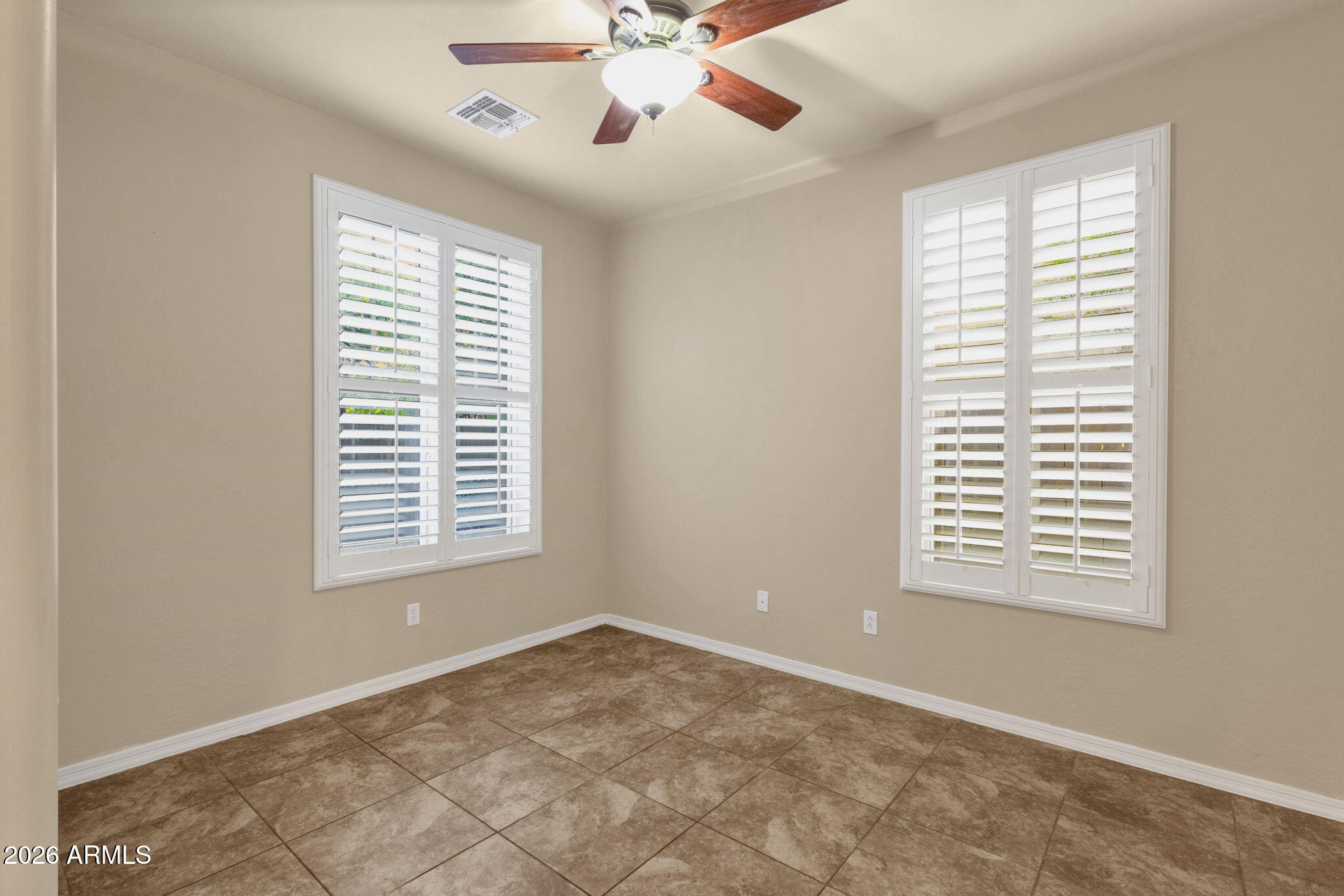 3927 East Waller Lane Phoenix, AZ 85050 - Photo 18 of 63 Den/Office
