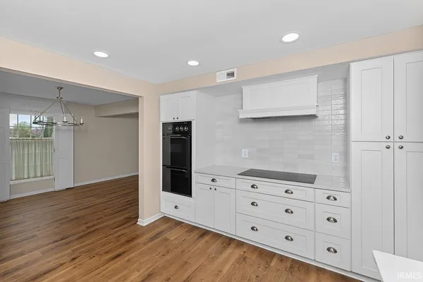 $349,900 | 1077 Greenleaf Boulevard, Unit 101, Elkhart, IN 46514