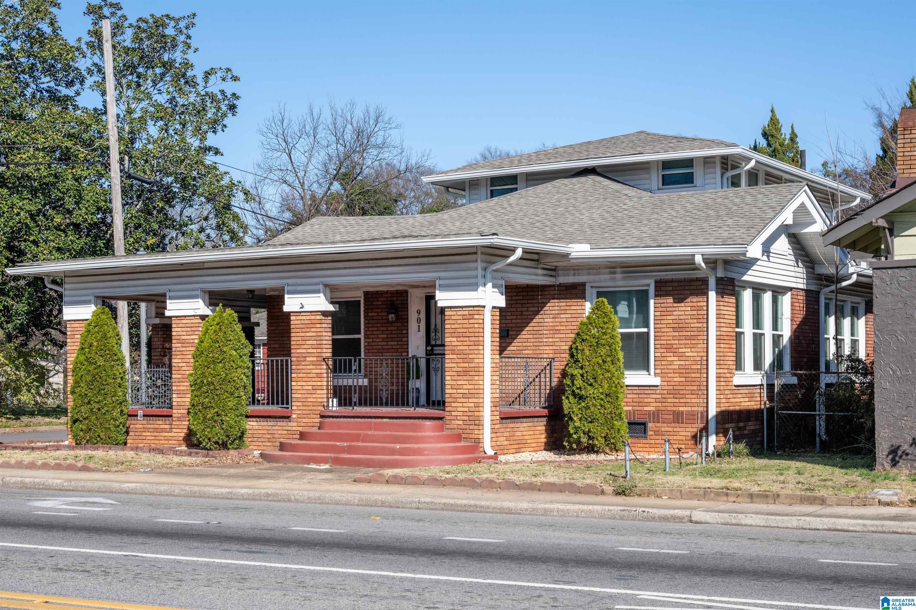 901 6th Street Southwest Birmingham, AL 35211 - Photo 3 of 32