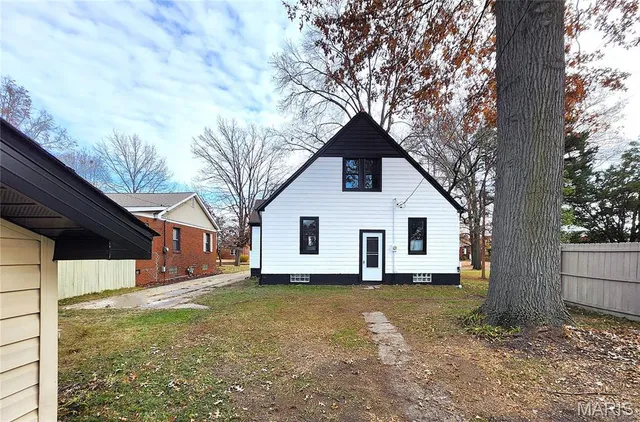 $225,000 | 2629 State Street, Granite City, IL 62040