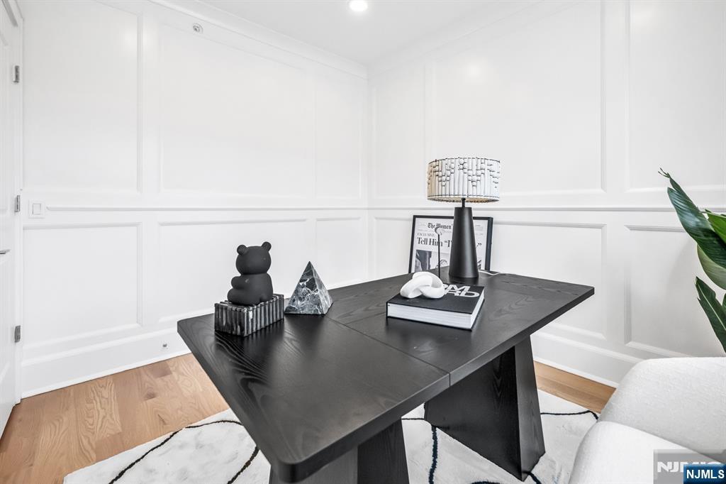 14 Gabriel Court, Unit 14 Paramus, NJ 07652 - Photo 29 of 44