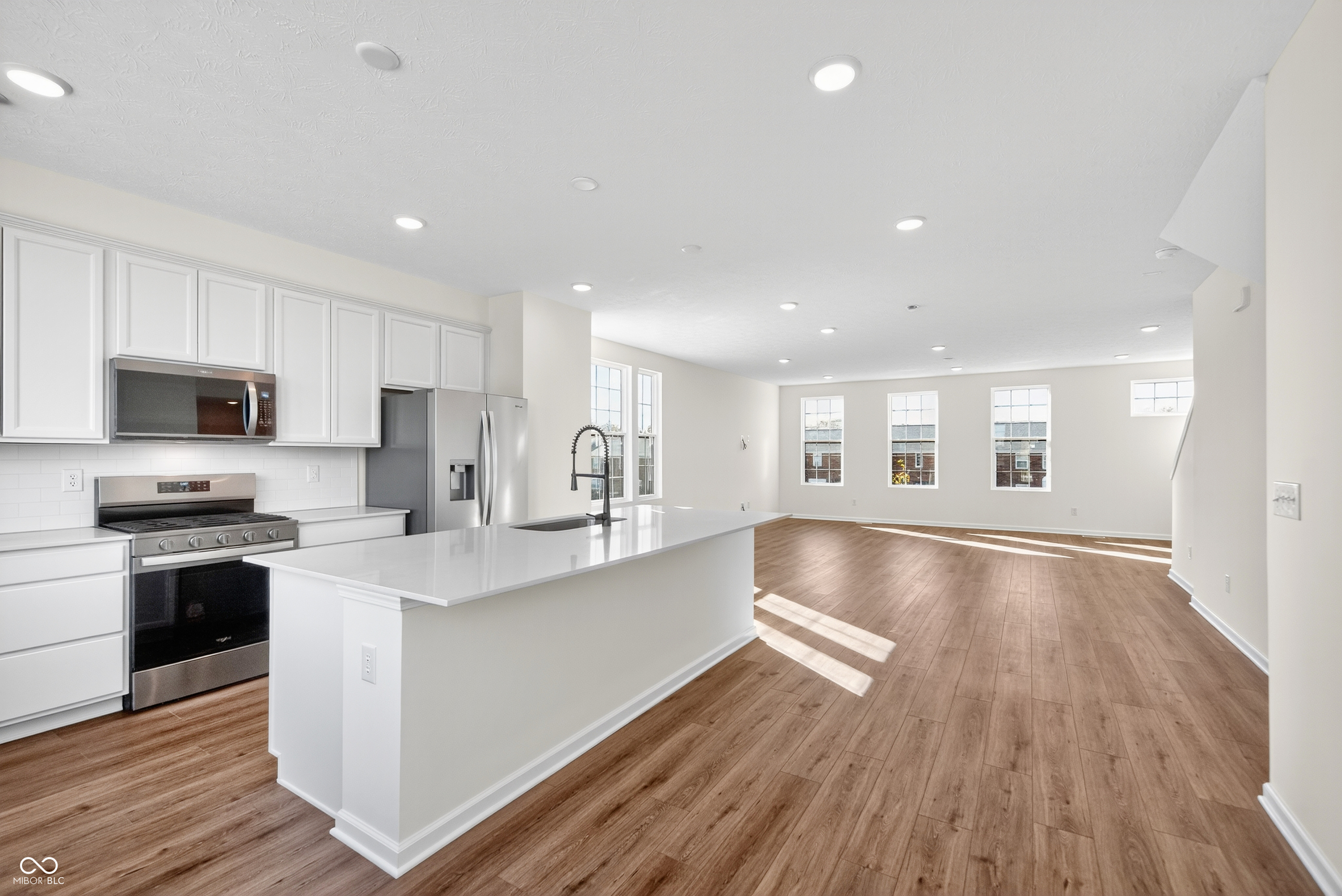 16736 Brinkman Road Westfield, IN 46074 - Photo 3 of 34