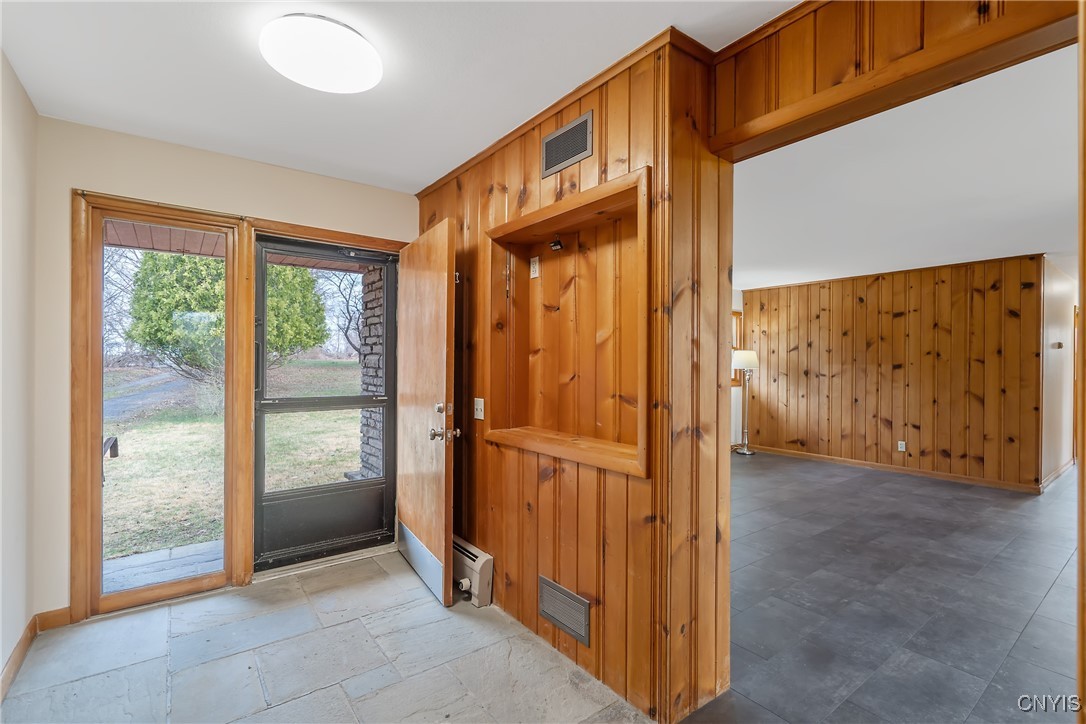 8510 Kinderhook Road Manlius, NY 13082 - Photo 2 of 37