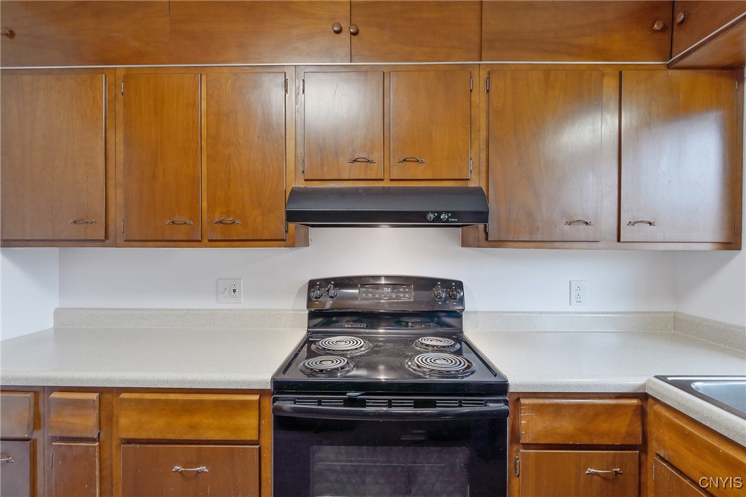 8510 Kinderhook Road Manlius, NY 13082 - Photo 9 of 37