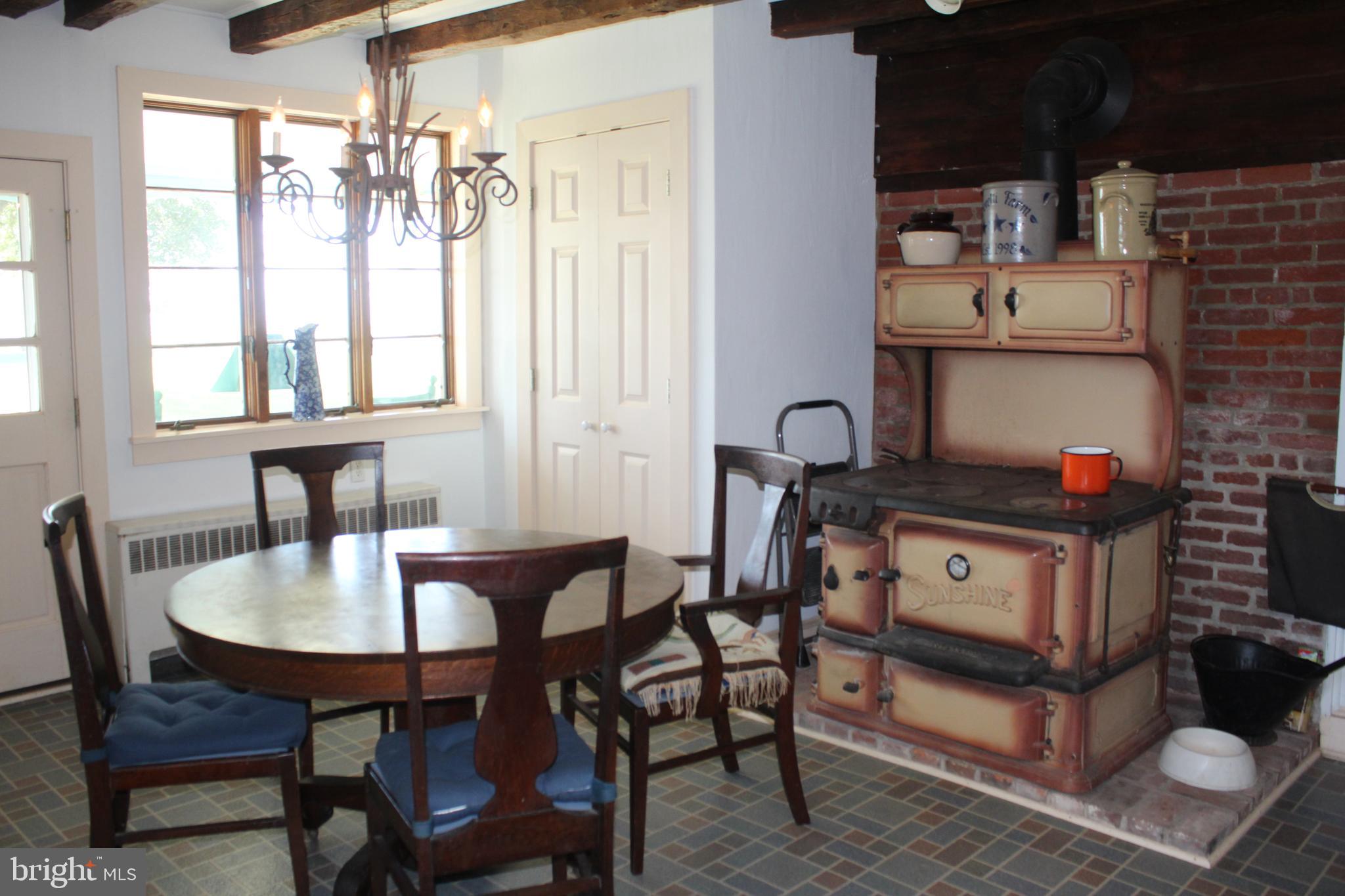 651 Hills Point Road Cambridge, MD 21613 - Photo 5 of 54 Gallery Image 5