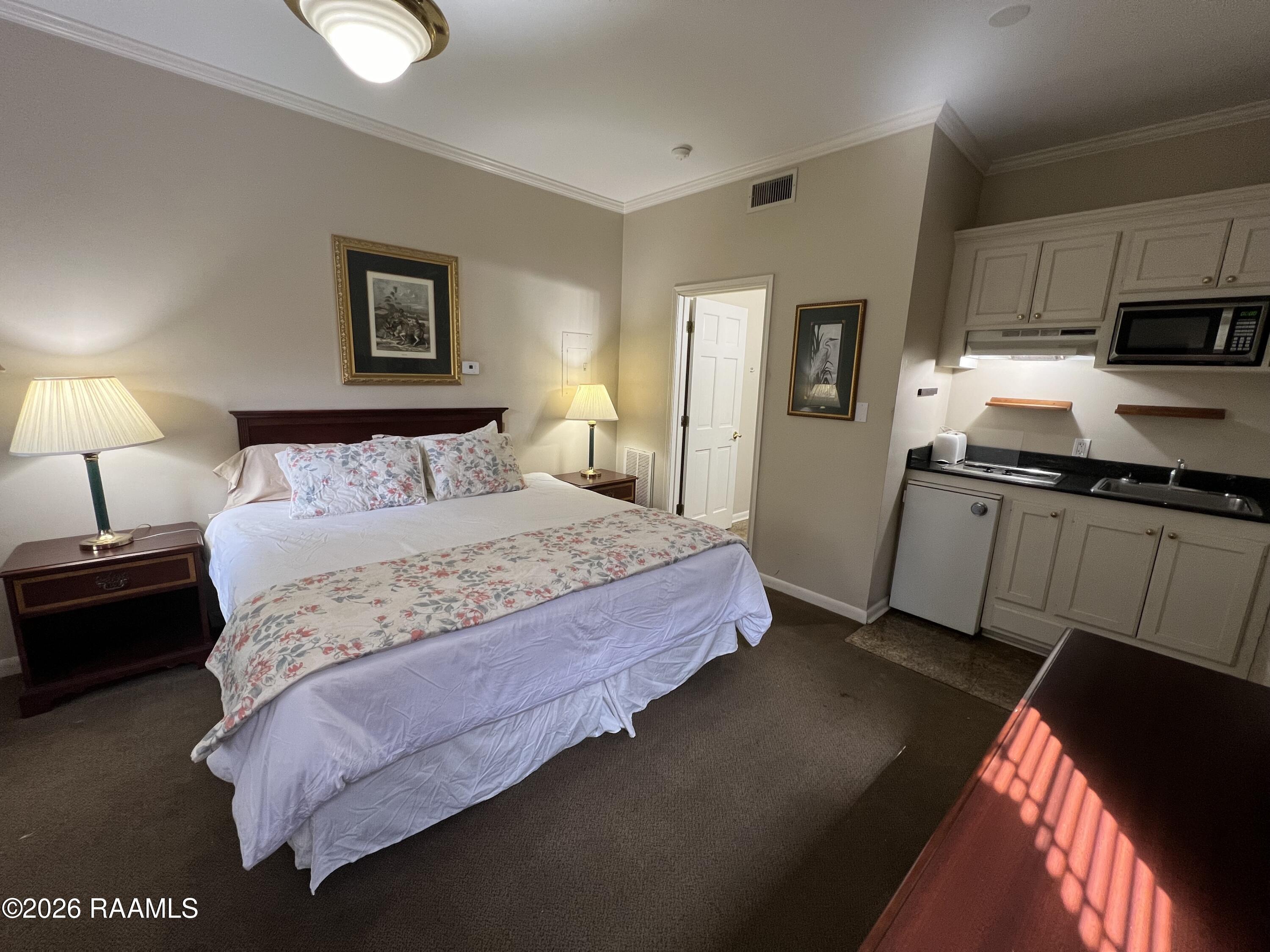 213 Bendel Road, Unit 111 Lafayette, LA 70503 - Photo 7 of 31 Bed1