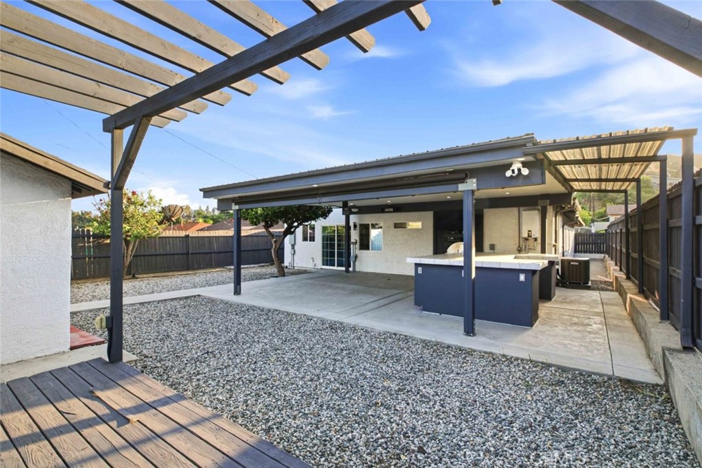 2468 Richelieu Avenue Los Angeles, CA 90032 - Photo 33 of 49