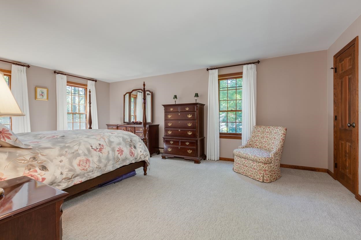 28 Freedom Hill Road Hampstead, NH 03841 - Photo 21 of 37