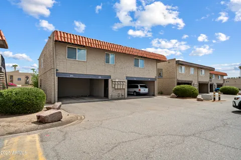 $203,000 | 1251 North 47th Place, Phoenix, AZ 85008