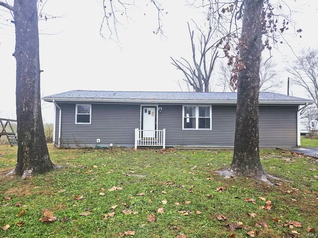$129,900 | 2367 Highway 57, Washington, IN 47501