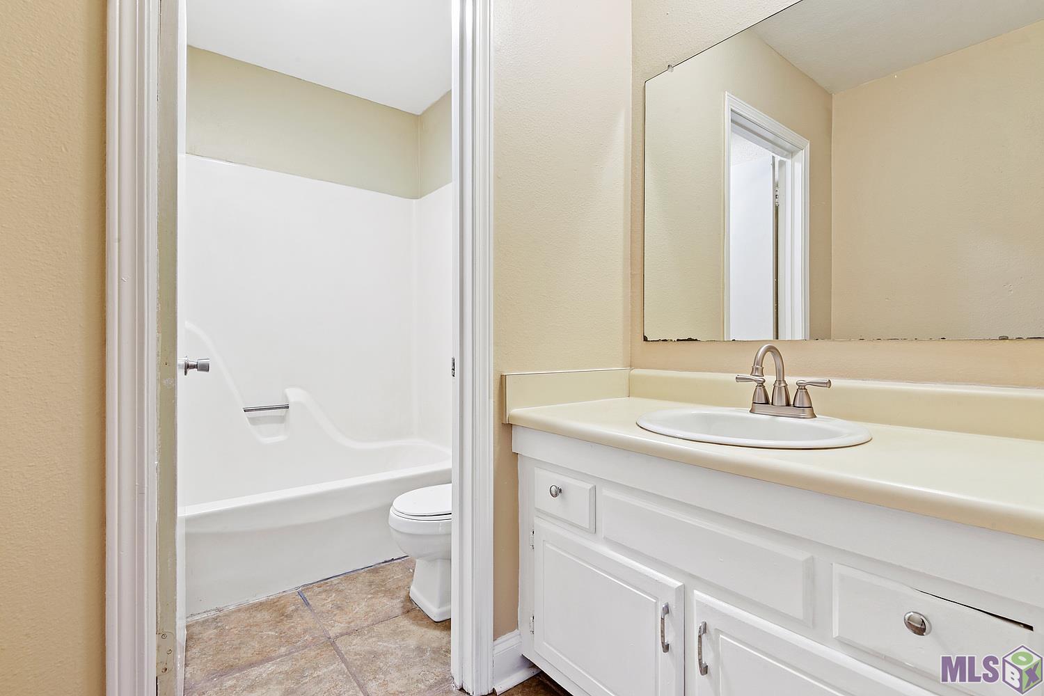 522 South Flannery Road, Unit A Baton Rouge, LA 70815 - Photo 13 of 13