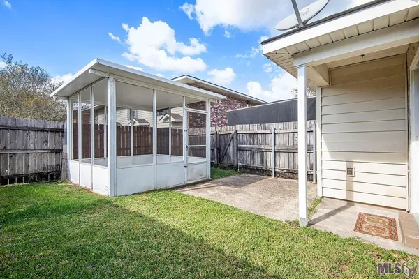 $94,900 | 522 South Flannery Road, Unit A, Baton Rouge, LA 70815