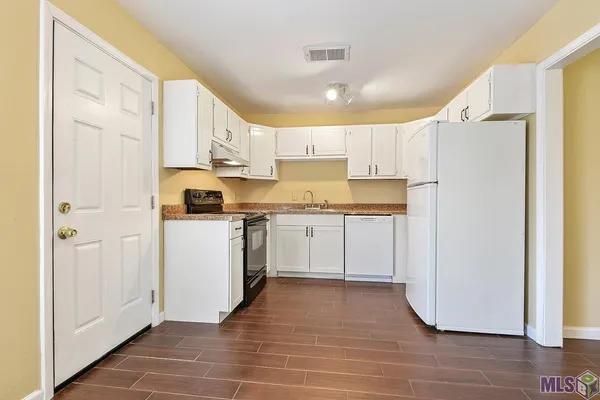 $94,900 | 522 South Flannery Road, Unit A, Baton Rouge, LA 70815