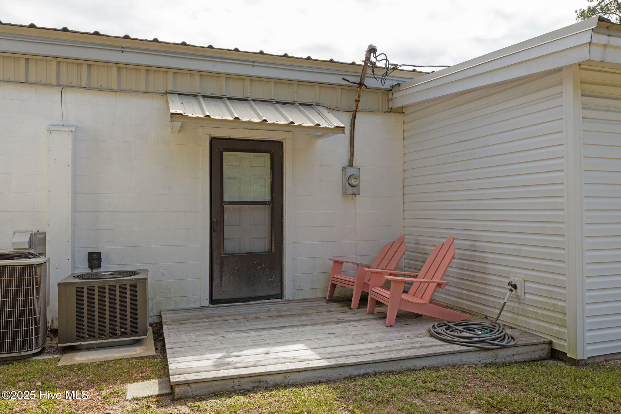 360 Island Road, Unit 2 Harkers Island, NC 28531 - Photo 19 of 27 22-web-or-mls-1S3A0082