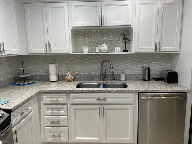 $4,000 | 1621 Gulf Boulevard, Unit 1106, Clearwater Beach, FL 33767