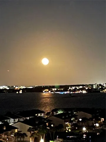 $4,000 | 1621 Gulf Boulevard, Unit 1106, Clearwater Beach, FL 33767