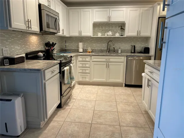 $4,000 | 1621 Gulf Boulevard, Unit 1106, Clearwater Beach, FL 33767