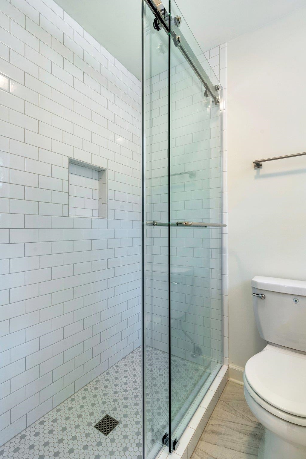 1395 Jeffrey Road Tallahassee, FL 32312 - Photo 17 of 39 Gallery Image 17