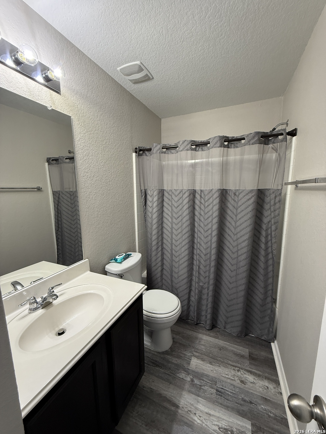 6010 Upland Road San Antonio, TX 78219 - Photo 3 of 28