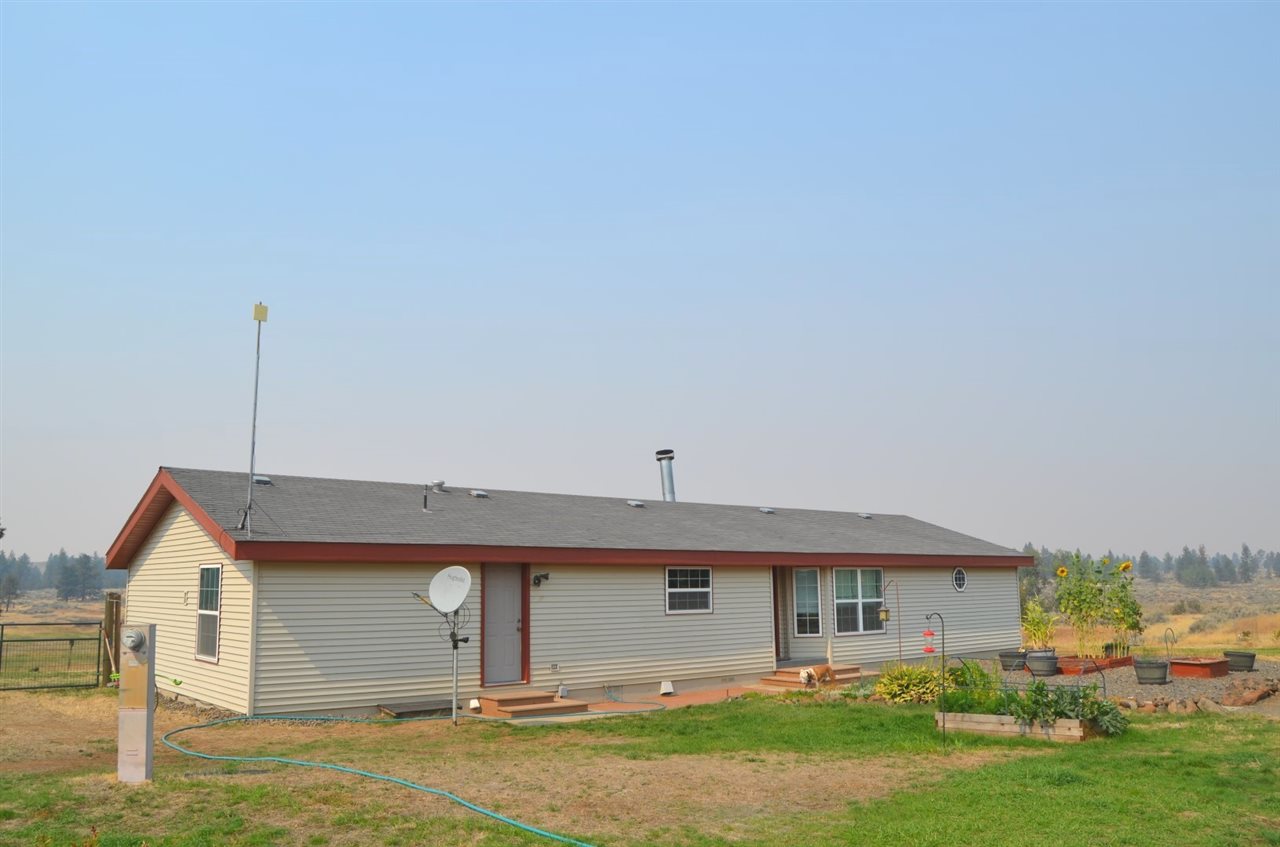21110 South Harrison Road Edwall, WA 99008 - Photo 3 of 20