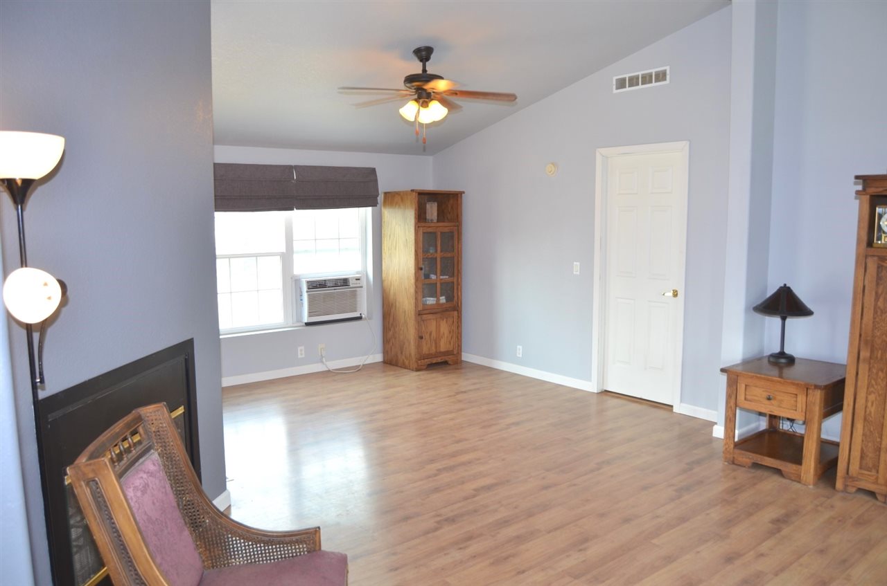21110 South Harrison Road Edwall, WA 99008 - Photo 8 of 20