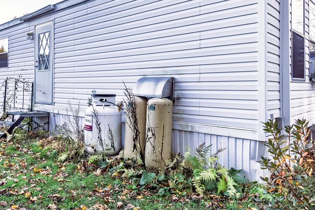 $163,500 | 18 Maple Street, Unit 30, Pepperell, MA 01463