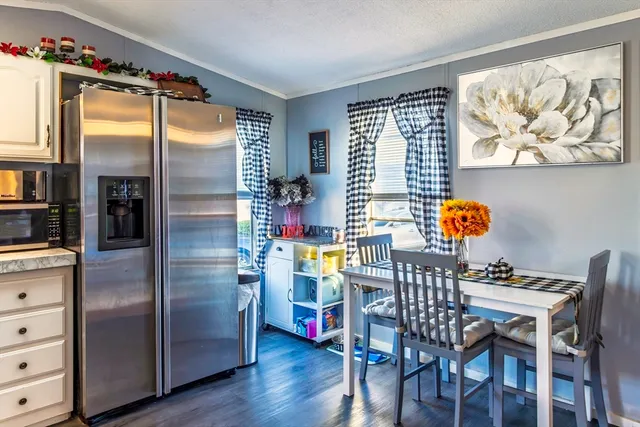 $163,500 | 18 Maple Street, Unit 30, Pepperell, MA 01463