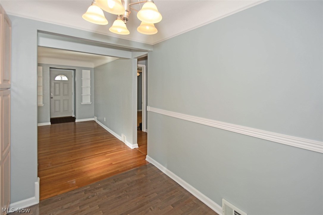 6329 Stanbury Road Parma, OH 44129 - Photo 8 of 35
