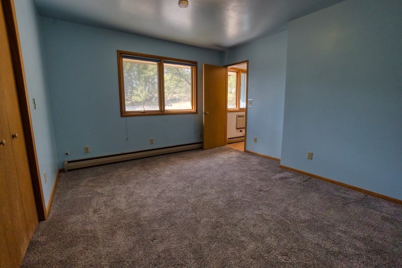 18615 North Division Road Colbert, WA 99005 - Photo 7 of 37