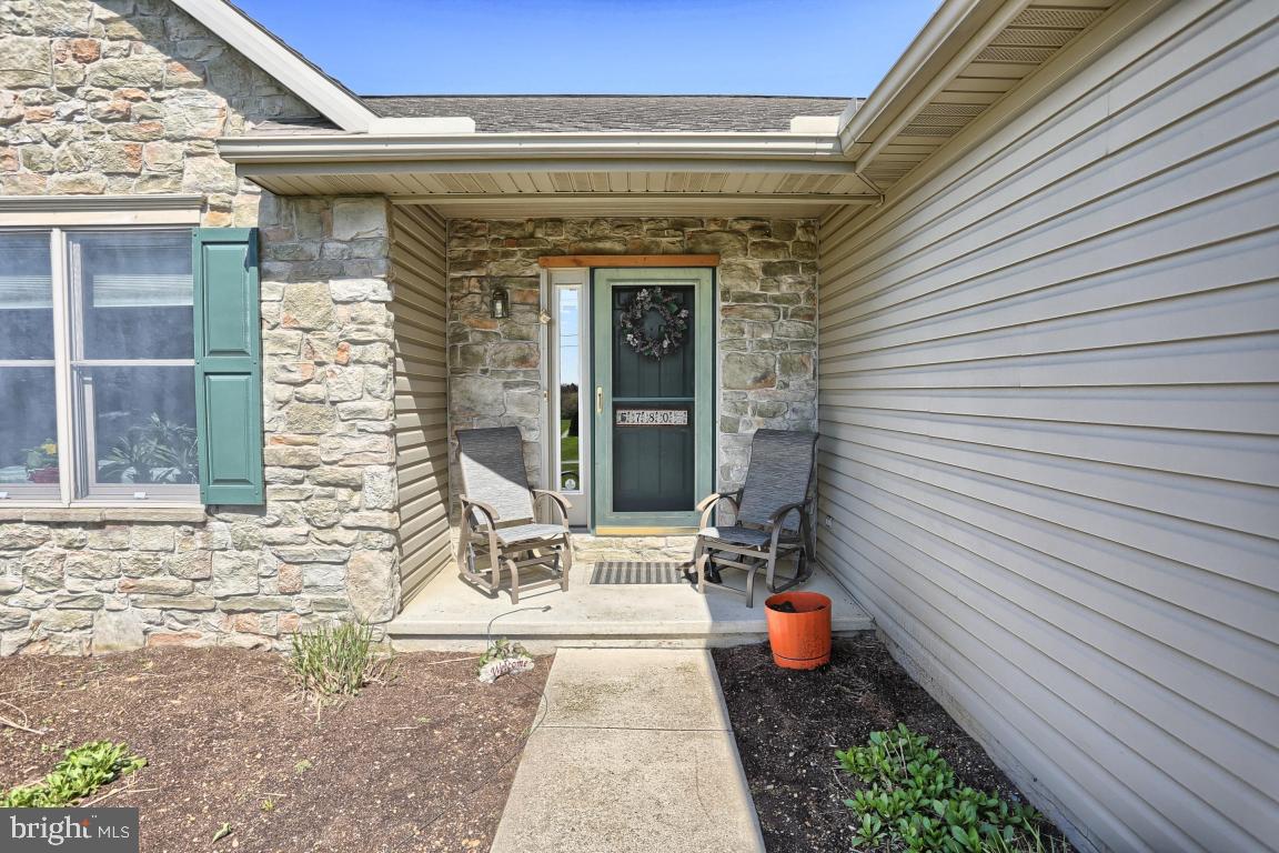 780 Power Road Manheim, PA 17545 - Photo 2 of 34