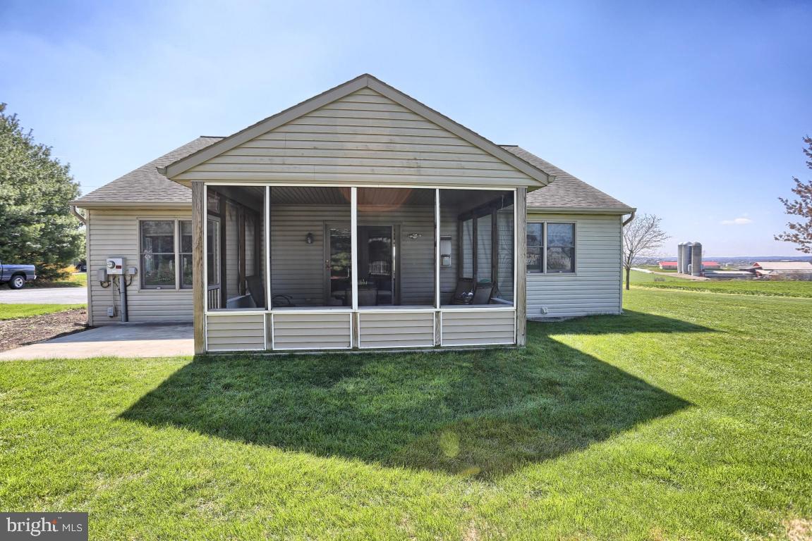 780 Power Road Manheim, PA 17545 - Photo 30 of 34
