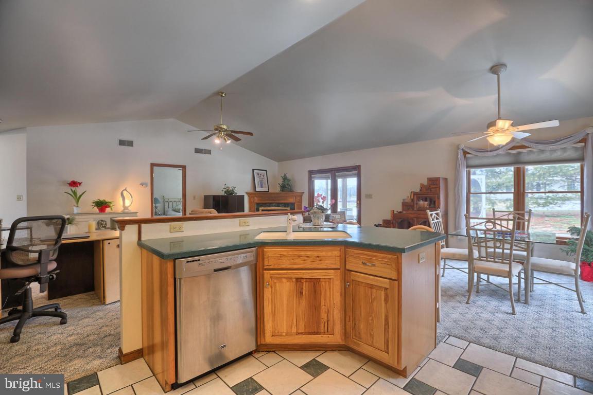 780 Power Road Manheim, PA 17545 - Photo 10 of 34
