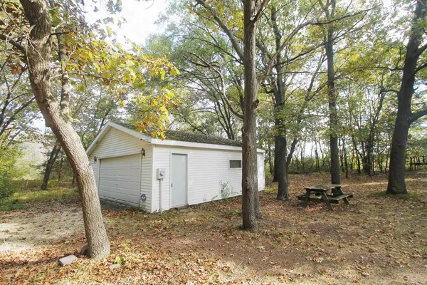 $128,000 | N5830 Oak Tree Acres, Princeton, WI 54968