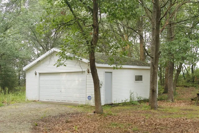 $128,000 | N5830 Oak Tree Acres, Princeton, WI 54968