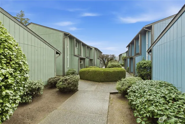 $328,500 | 1801 M Street Northeast, Unit 1831, Auburn, WA 98002