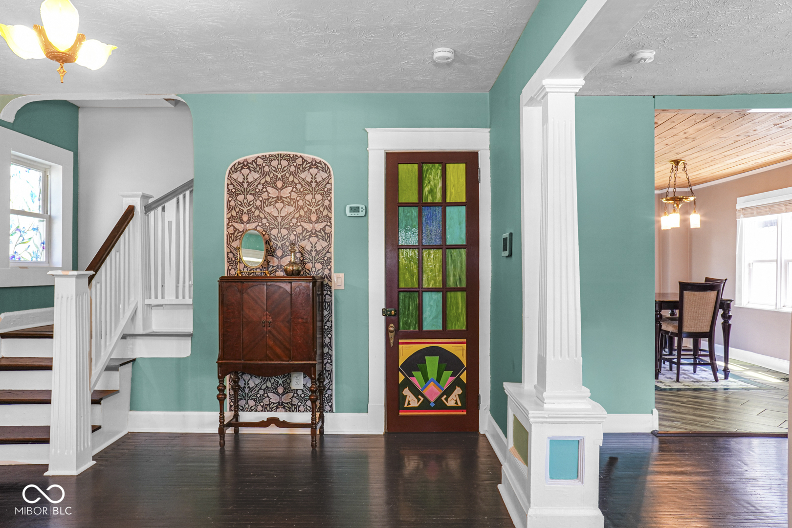 3245 Ruckle Street Indianapolis, IN 46205 - Photo 3 of 32