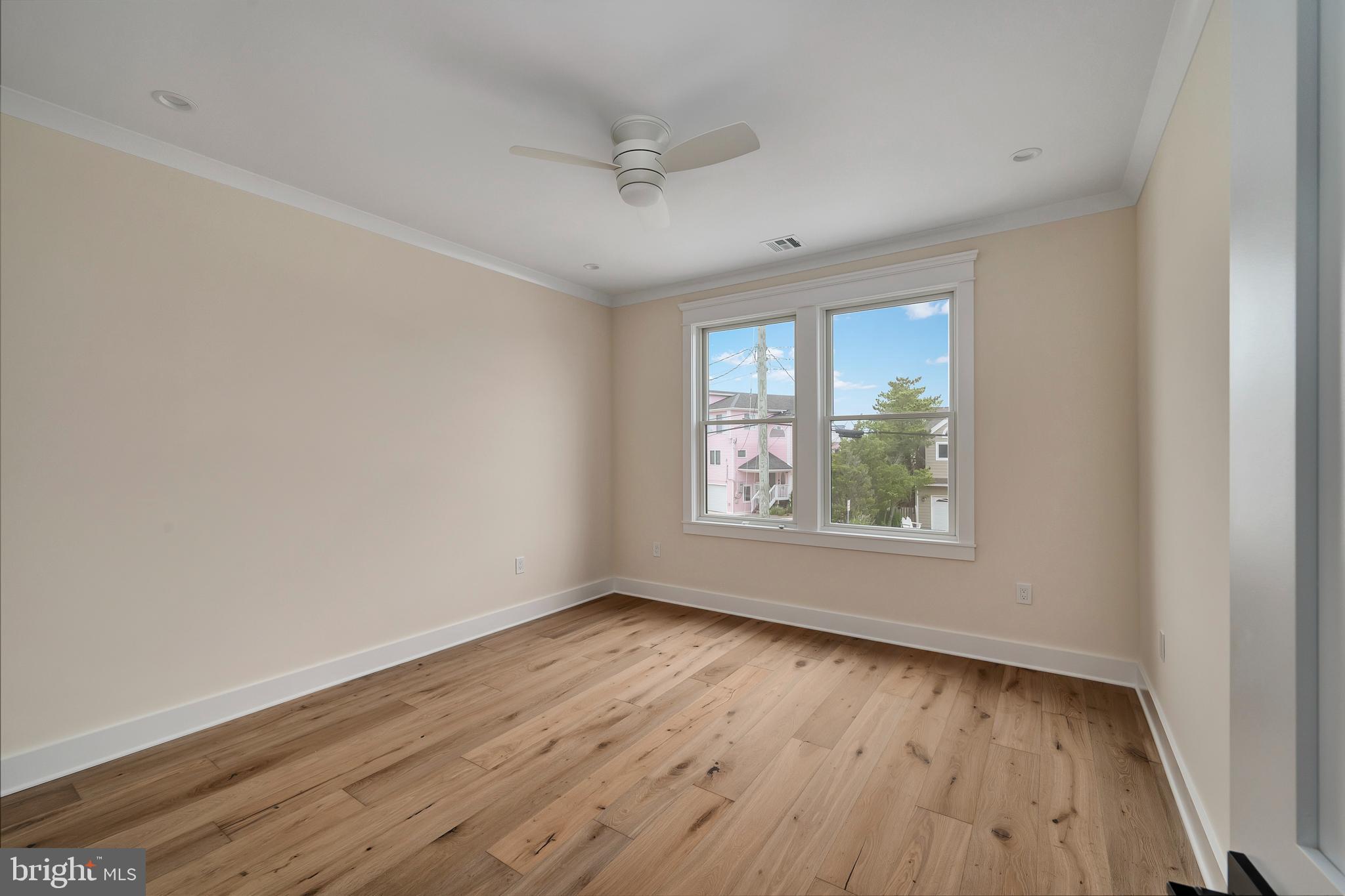 34 Amherst Road Long Beach Township, NJ 08006 - Photo 4 of 49