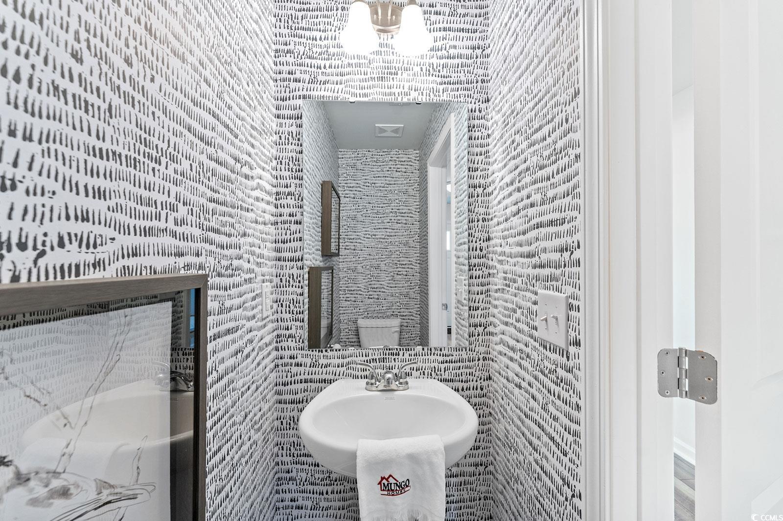 211 Sundrop Way Conway, SC 29526 - Photo 9 of 10 View of half bathroom