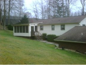252 Dogwood Acres Road Hampton, TN 37658 - Photo 2 of 5 Photo 2