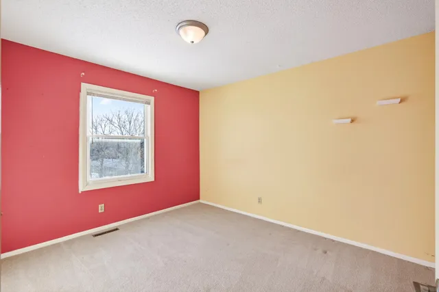 $449,900 | 11712 Sierra Court, Burnsville, MN 55337