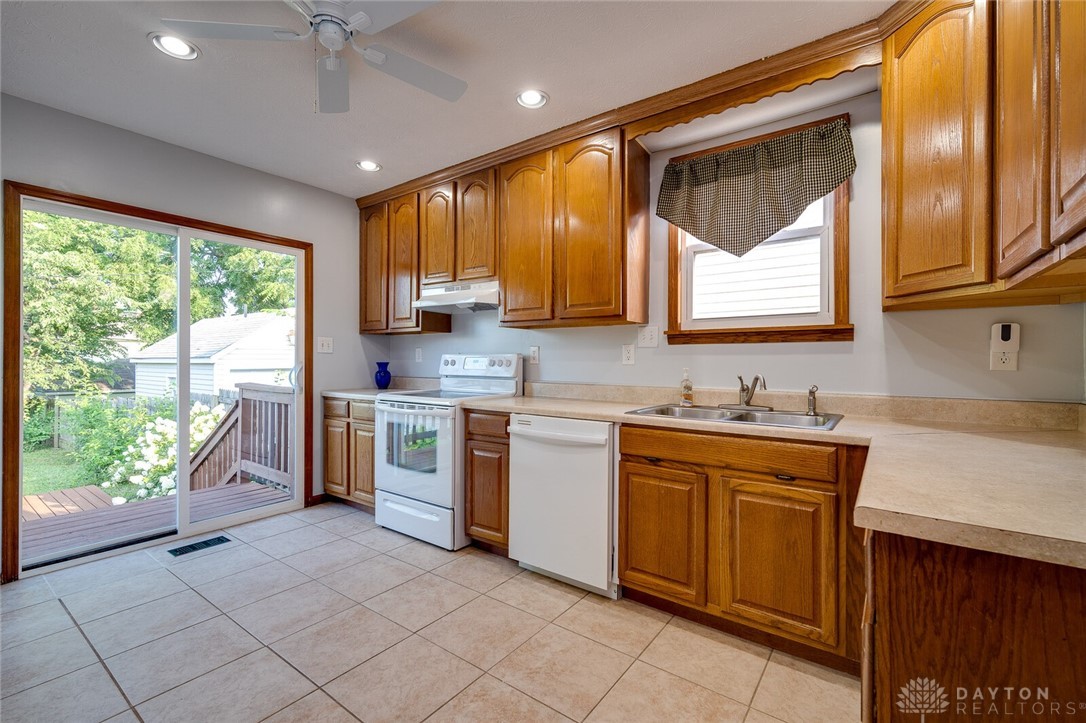 1821 Coventry Road Dayton, OH 45420 - Photo 10 of 33 Gallery Image 10