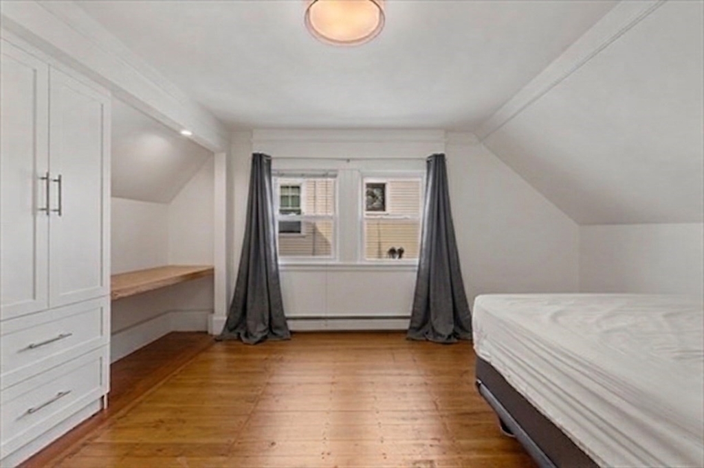 191 Davis Avenue Brookline, MA 02445 - Photo 16 of 21