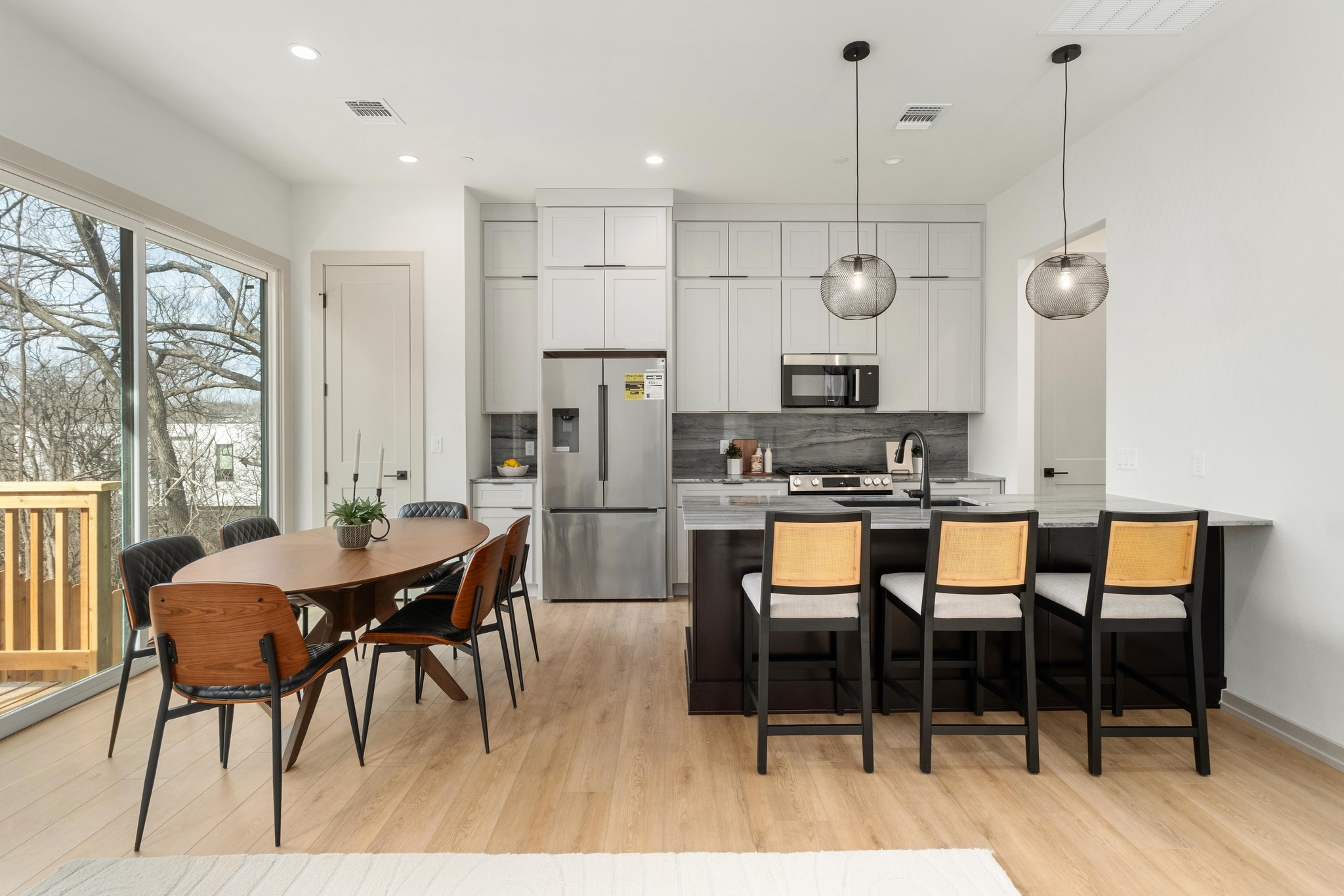 1736 Bunche Road, Unit B2 Austin, TX 78721 - Photo 6 of 37