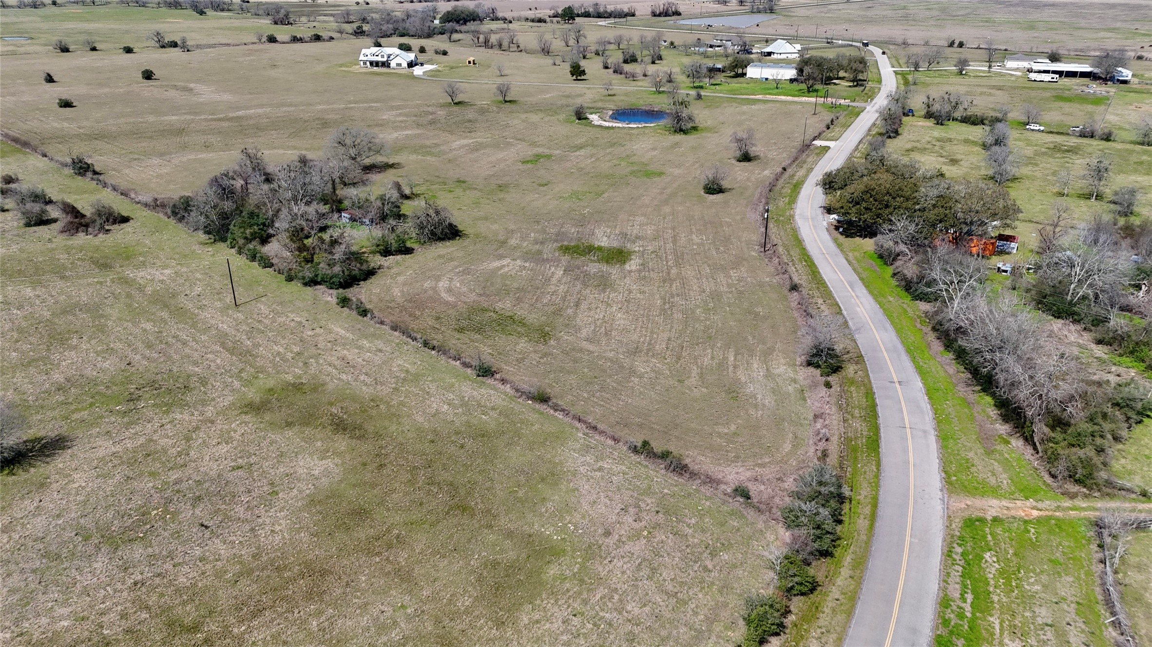 23579 Jones Road Hempstead, TX 77445 - Photo 4 of 12 a view of outdoor space with seating area