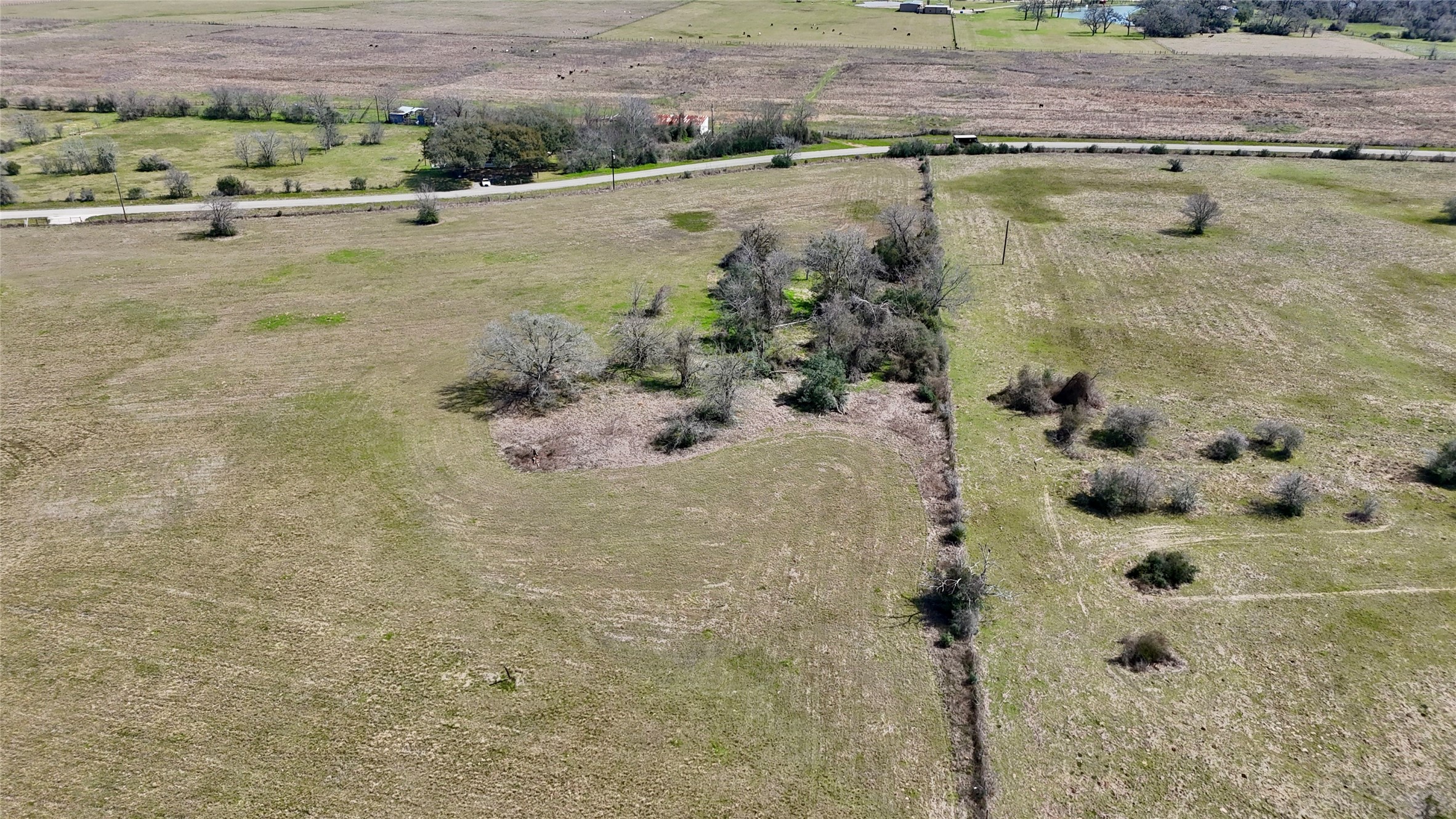 23579 Jones Road Hempstead, TX 77445 - Photo 8 of 12 a bathroom with a shower