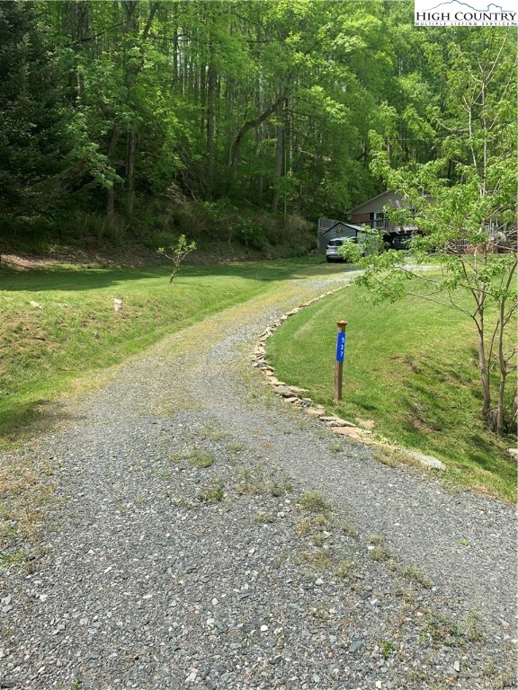 537 Simmons Road Deep Gap, NC 28618 - Photo 14 of 50 Gallery Image 14