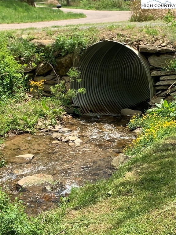 537 Simmons Road Deep Gap, NC 28618 - Photo 20 of 50 Gallery Image 20