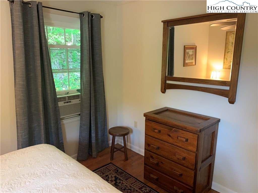 537 Simmons Road Deep Gap, NC 28618 - Photo 32 of 50 Gallery Image 32